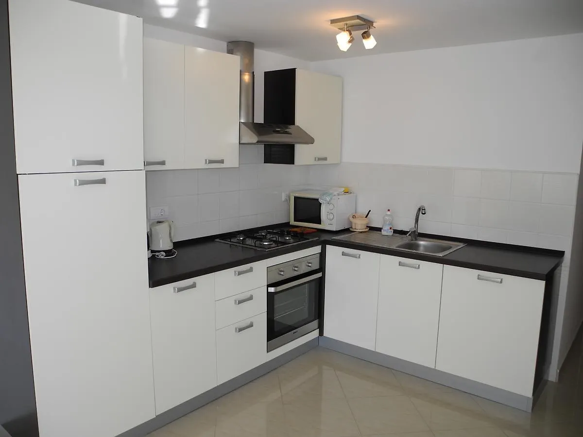 Buto Br. 1 Apartment Crikvenica 0*,